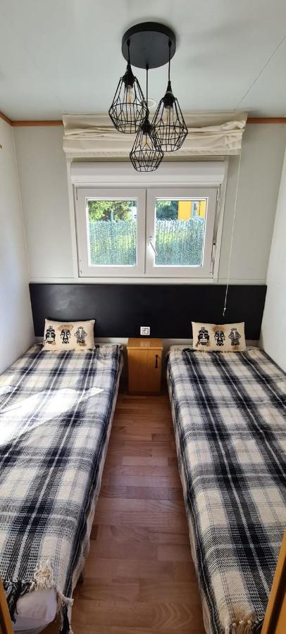 Mobil Home Dans Camping Саяґуз Екстер'єр фото
